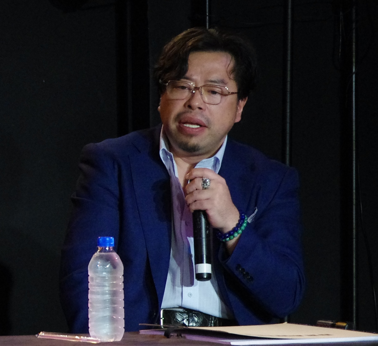 イベント「秋山眞人と行く宇宙意識との交信ツアー」 - 文化通信.com